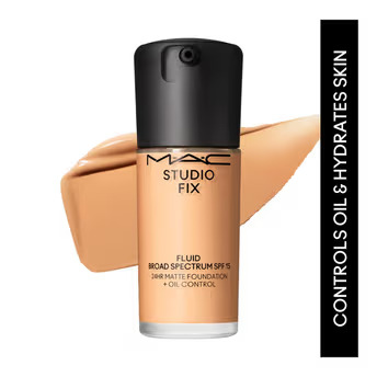 MAC Studio Fix Fluid SPF 15 Foundation - Shade NC15