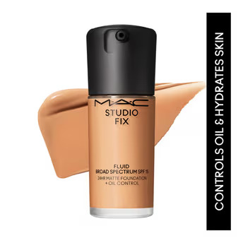 MAC Studio Fix Fluid SPF 15 Foundation - Shade NC40