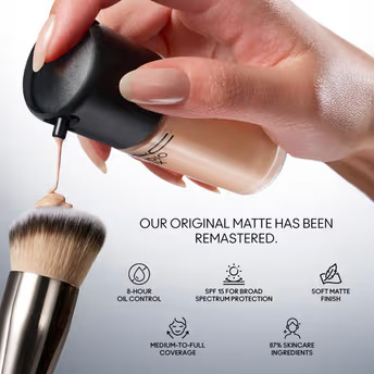 MAC STUDIO FIX FLUID SPF 15 FOUNDATION - SHADE NC30