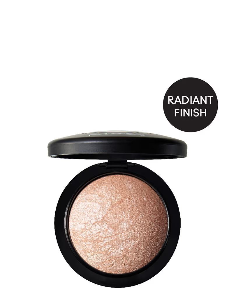 M.A.C Mineralize Skinfinish Highlighter – Soft & Gentle