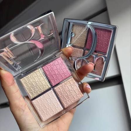 DIOR HIGHLIGHTER NO4 (ROSE GOLD)